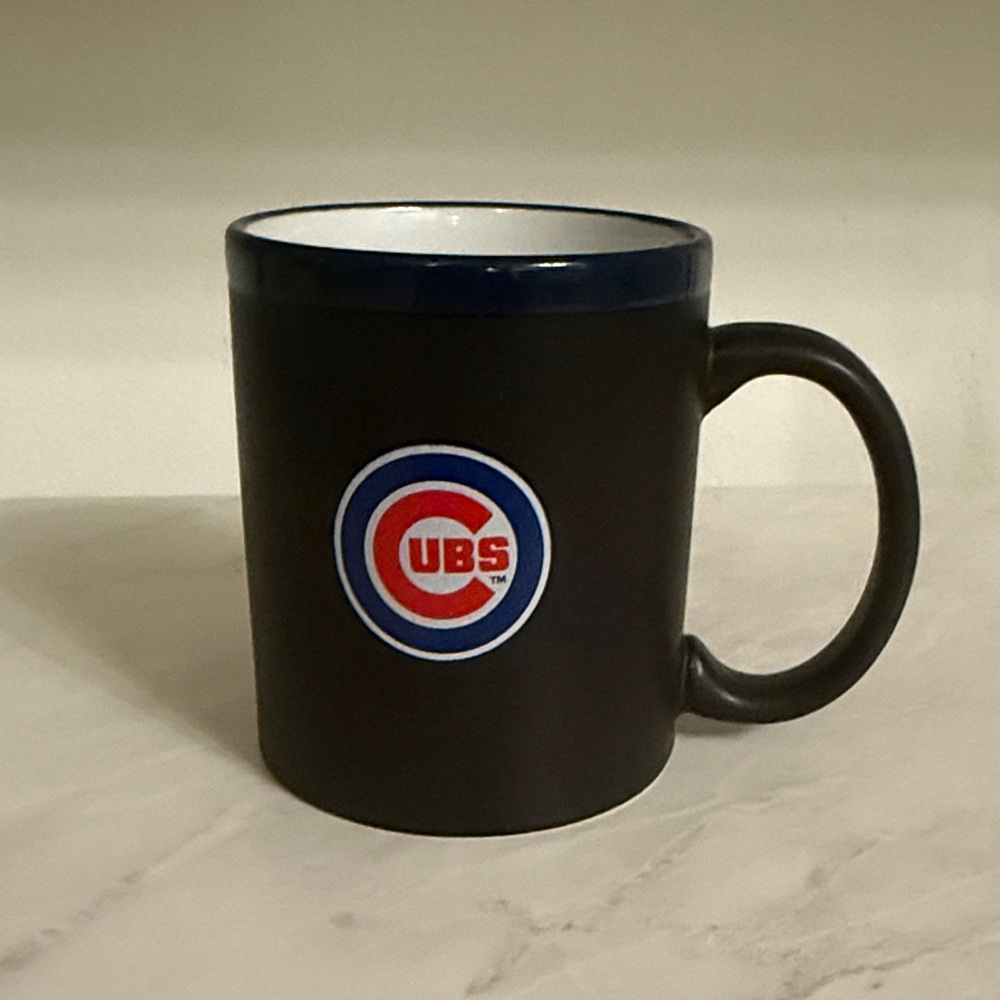 Chicago Cubs Black Mug